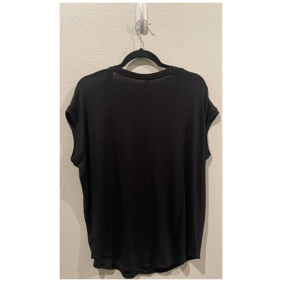 ATHELTA Round Neck Short Sleeve Black Top - Picture 4 of 4